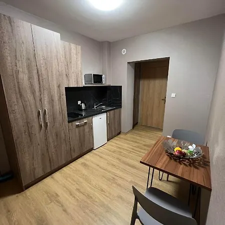 Polna 60 *